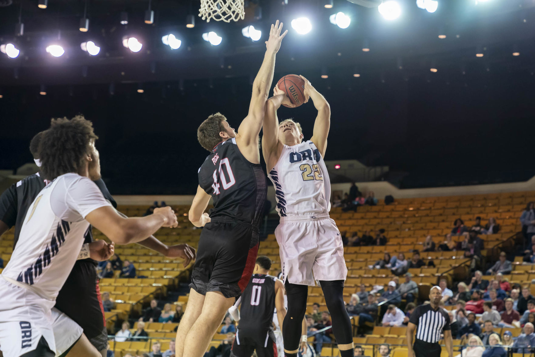 Oral Roberts University faces Omaha - Men's Basketball